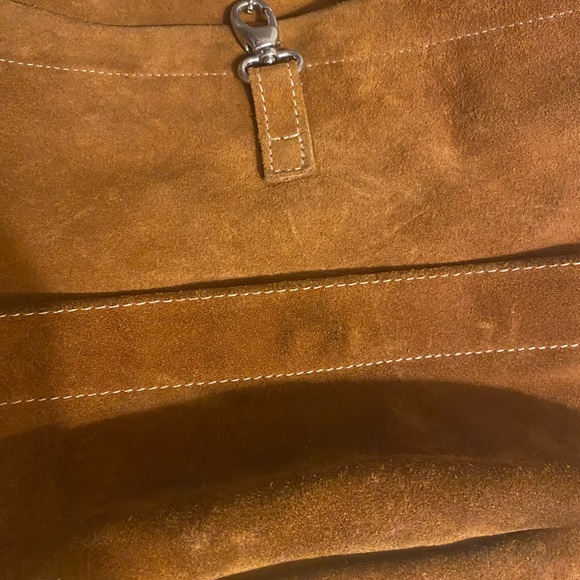 Gently used Kylie Malibu handbag , with minor discoloration and spot - Picture 6 of 6